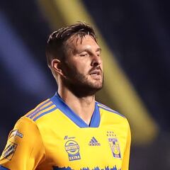 Gignac y su homenaje a Maradona con nuevo tatuaje