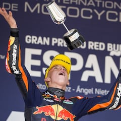 La última de Acosta con 16 años