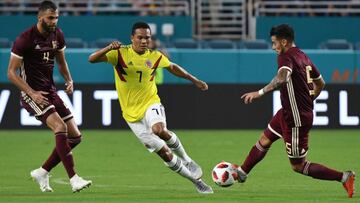 Carlos Bacca destacó el nivel de Juan Fernando Quintero y aseguró que se sintió muy cómodo jugando al lado de Falcao porque sabe generarle espacios.