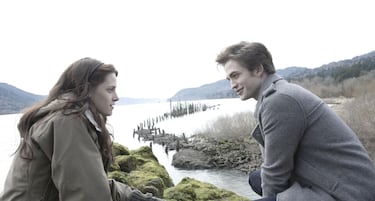 Crepúsculo (2008). Eduard Cullen (Robert Pattinson)