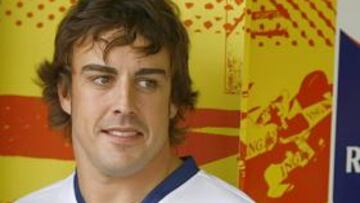 Alonso: "La segunda mitad de año del equipo ha sido importante en mi decisión"