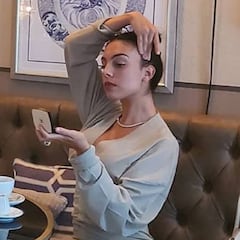 La vuelta de Georgina al trabajo: con mascarilla y un look de más de 75.000 euros