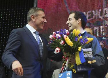 Lavillenie, Bubka y el Club de los Seis Metros