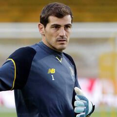 Casillas crea polémica con un tuit hacia Benfica y Sporting