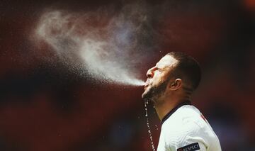 Ritual de Kyle Walker antes de los partidos.