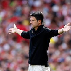 Mikel Arteta no se conforma con Merino; va por Osimhen