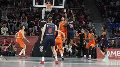 26/01/24 PARTIDO BALONCESTO BASKET 
EURLEAGUE EUROLIGA REGULAR SEASON ROUND 23 
BASKONIA - VALENCIA 
CODI MILLER MCINTYRE STEFAN JOVIC