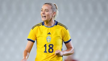CORDOBA, SPAIN - OCTOBER 07: Fridolina Rolfo of Sweden looks on during the Women's International Friendly match between Spain and Sweden at Estadio Nuevo Arcangel on October 07, 2022 in Cordoba, Spain. (Photo by Aitor Alcalde/Getty Images)