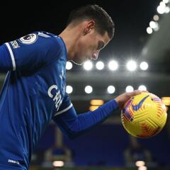 Carlo Ancelotti: "James tiene que seguir mejorando"