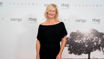 Ana Duato posa durante el photocall previo a la premiere del ¨²ltimo cap¨ªtulo de la temporada 23 de 'Cu¨¦ntame c¨®mo pas¨®', en los cines Callao de Madrid, a 28 de noviembre de 2023, en Madrid (Espa?a). Tras 22 a?os de su llegada a la televisi¨®n y 420 cap¨ªtulos despu¨¦s, ¡®Cu¨¦ntame c¨®mo pas¨®¡¯ proyecta hoy el ¨²ltimo cap¨ªtulo de su temporada.
A. P¨¦rez Meca / Europa Press
28/11/2023
