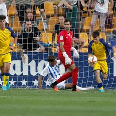 El Alcorcón pide perdón al Leganés por los insultos post ascenso
