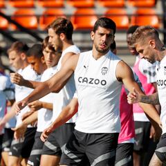 Gattuso ya tiene sus caras nuevas...Obligadas a responder