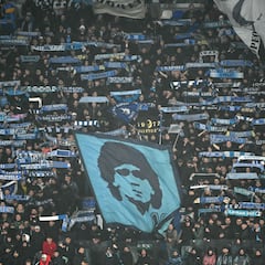 Napoli pay tribute to Maradona on anniversary of his death