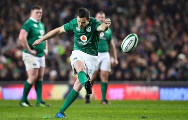 Superb Sexton kicks Ireland to victory over France