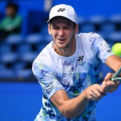 Zhang echa a Hurkacz y Giron sorprende a Ruud en Tokio