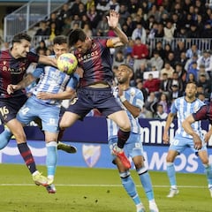 El Málaga reclama respeto a los árbitros