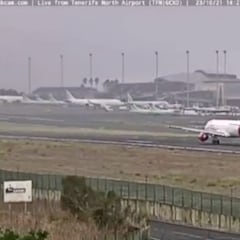 El frenazo del avión de Tenerife antes de despegar al saber que iba a aterrizar otro