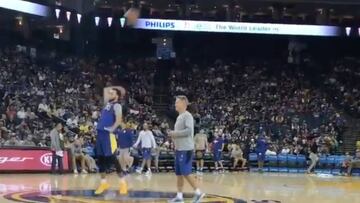 Se confirma: Curry no es de este planeta y ha bajado para enseñarnos estas cosas