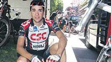 <b>TERCERO. </b>Carlos Sastre se metió ayer en puestos de podio en el Morredero.