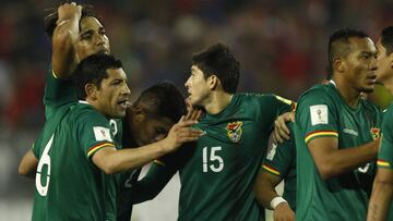 Caos total: plantel de Bolivia tilda de “inepto” a timonel