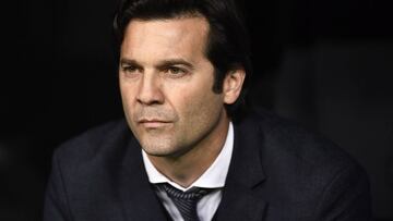 Real Madrid's Argentinian coach Santiago Solari looks on during the Spanish Copa del Rey (King's Cup) semi-final second leg football match between Real Madrid and Barcelona at the Santiago Bernabeu stadium in Madrid on February 27, 2019. (Photo