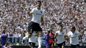 Colo Colo hace honor a la historia y vence con claridad a la U