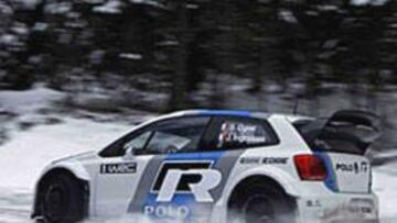 <b>AVANZA. </b>El Polo WRC, en Noruega.