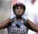 Kadri remata la escapada y Contador mete miedo a Nibali