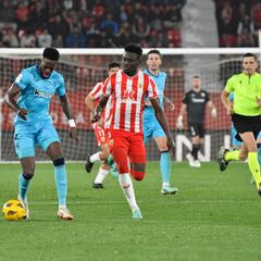 Oficial: la UD Almería ficha a Baba tras terminar su cesión