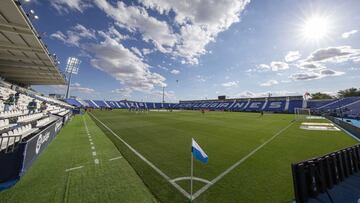 PANORAMICA ESTADIO BUTARQUE VACIO GRADAS VACIAS VISTA INTERIOR 