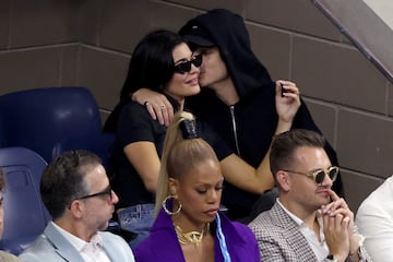 Kylie Jenner y Timothée Chalamet durante la final del US Open entre Novak Djokovic y Daniil Medvedev en el USTA Billie Jean King National Tennis Center.