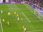 Iturralde: “Bellingham empuja a Capoue en el 1-0; no es de VAR, pero si el árbitro la pita...”