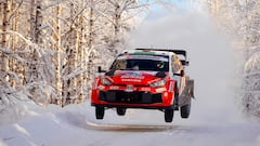 Evans pone la directa hacia su tercer triunfo en Suecia