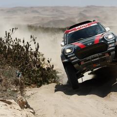 Resumen 4ª etapa del Dakar: victorias de Al Attiyah y Brabec