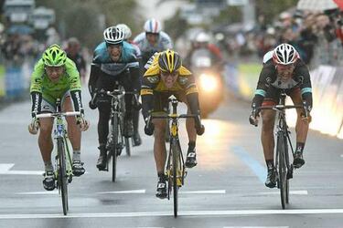 Ciolek deja helado a Sagan