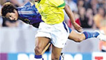 <b>MÁS OFERTAS. </b>El Tottenham se ha sumado al interés de otros clubes británicos en Julio Baptista