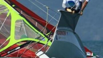 <b>EN NUEVA ZELANDA. </b>Iker y Xabi con el 49er en Auckland.