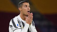 FILE PHOTO: Soccer Football - Serie A - AS Roma v Juventus - Stadio Olimpico, Rome, Italy - September 27, 2020. Juventus&#039; Cristiano Ronaldo reacts REUTERS/Alberto Lingria/File Photo