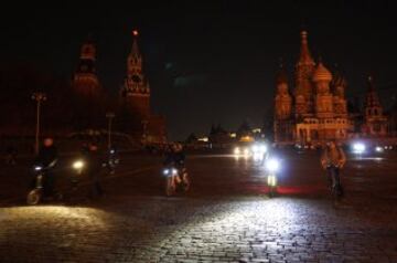 La Plaza Roja de Moscú durante la Hora del Planeta