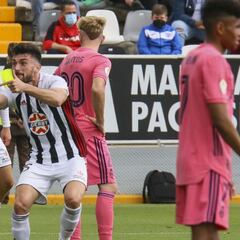 El Castilla se deshace en Badajoz