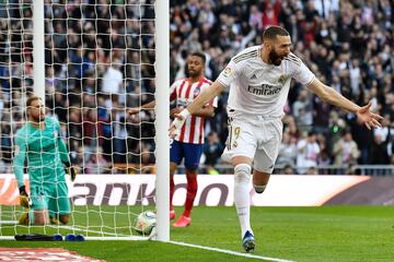 Benzema volvi車 a dar con su gol la victoria al Madrid por la m赤nima ante el Atl谷tico de Madrid el 1 de febrero de 2020.