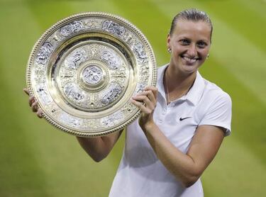 Petra Kvitova faces six months out after knife attack