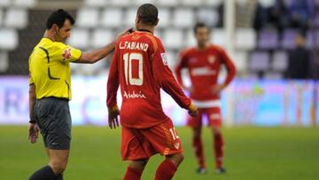 El Pucela remontó un 0-2 gracias a la expulsión de Luis Fabiano