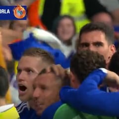 Historia de Segunda: Cazorla pone patas arriba Oviedo con un golazo que será recordado