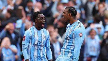 Haji Wright ha vivido dos meses de ensueño entre marzo y abril. El domingo logró su graduación después de marcarle al Manchester United en la FA Cup.