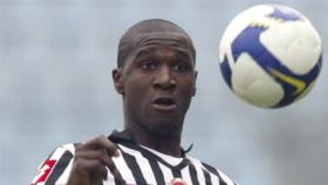 En Italia aseguran que Zapata es el relevo de Cannavaro