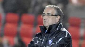 "Va a ser vital tratar bien la pelota contra el Xerez"