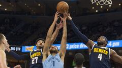 Los Nuggets y los Grizzlies, durante el partido