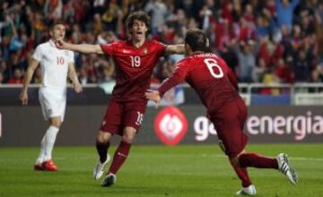 1-0. Ricardo Carvalho celebró el primer tanto. 
