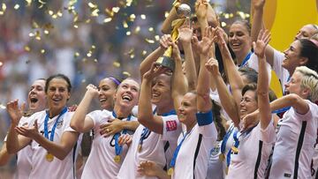 Estados Unidos levanta el título del Mundial en Canadá 2015.
